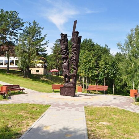 Hotel Zuvedra Ignalina Esterno foto